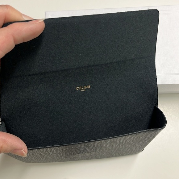 CELINE PARIS NWT NIB Black Flap Close Eyeglass Case w/ Sealed Microfiber Cloth - Picture 7 of 12